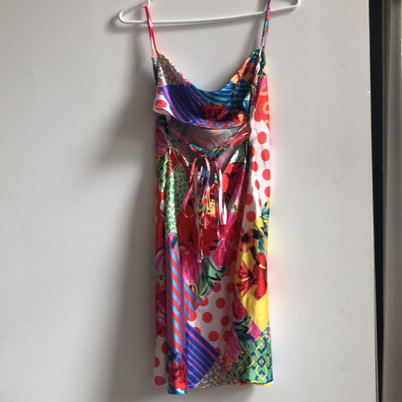 NWOT flirty spring summer dress! - Picture 4 of 4